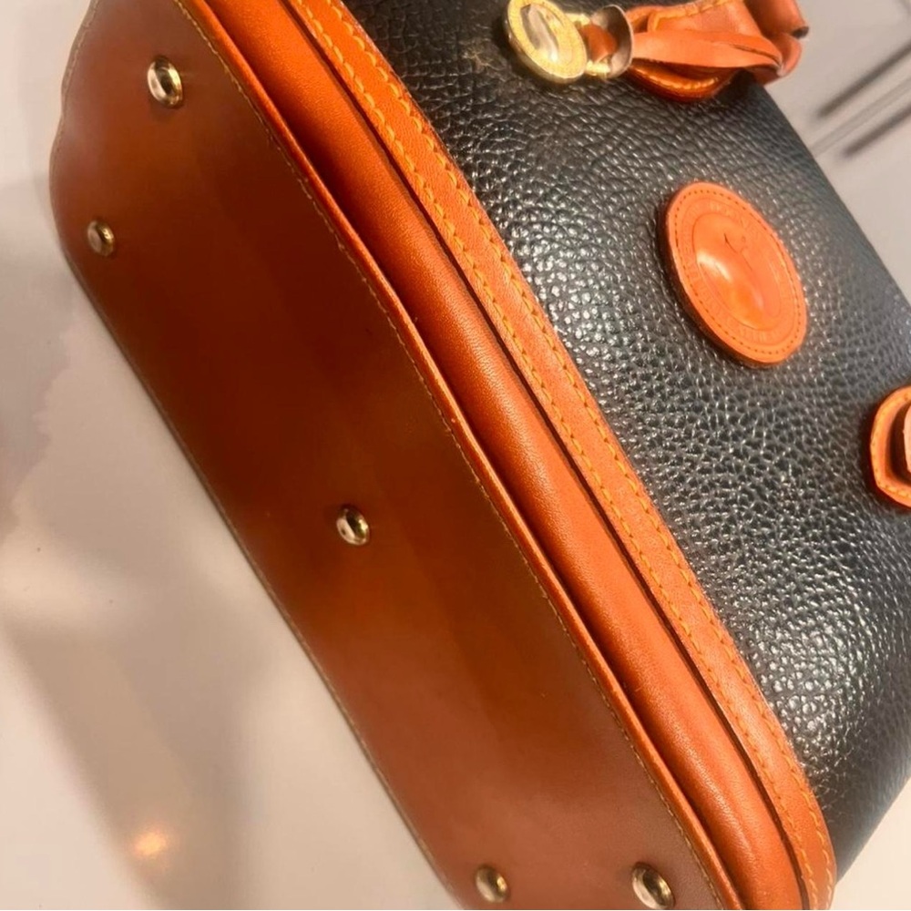 Black and Brown Doctors Bag - Picture 5 of 14